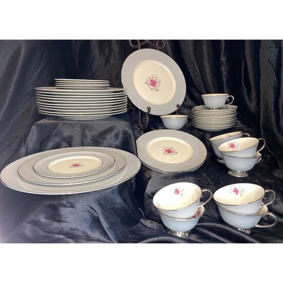 Vintage Flintridge Miramar, Bread & Butter Plates, Bone China, Pink Rose set/6 - Picture 4 of 9